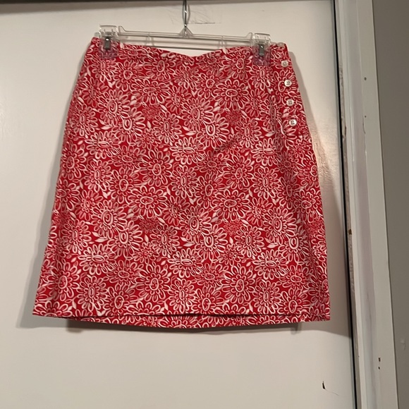 LOFT by Ann Taylor skirt for women. Size 6 - Picture 6 of 6